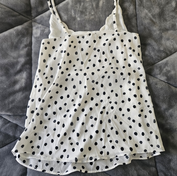 Brand new chiffon tank - Picture 2 of 2